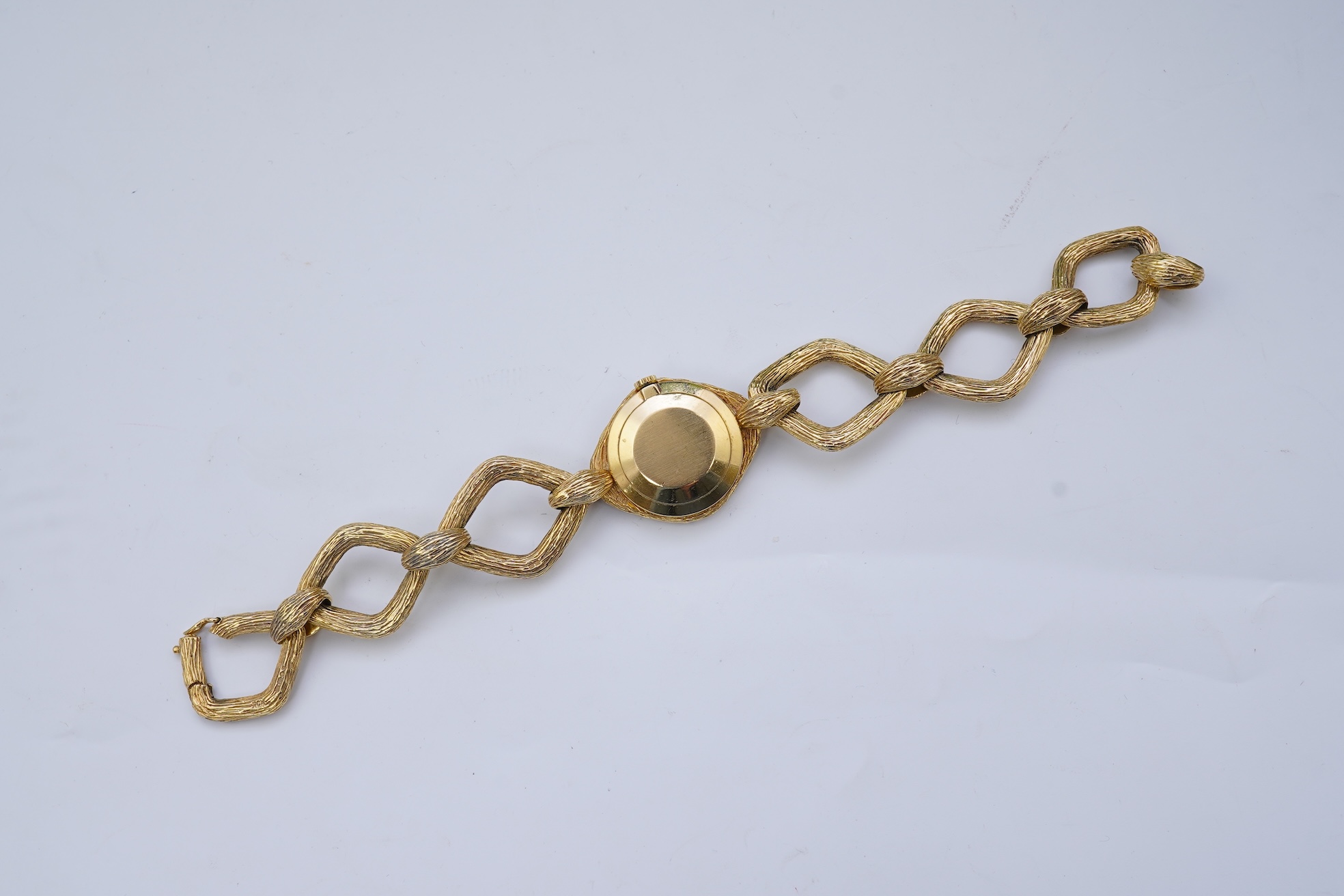 A lady's late 1960's 18ct gold Bueche Girod manual wind bracelet wrist watch